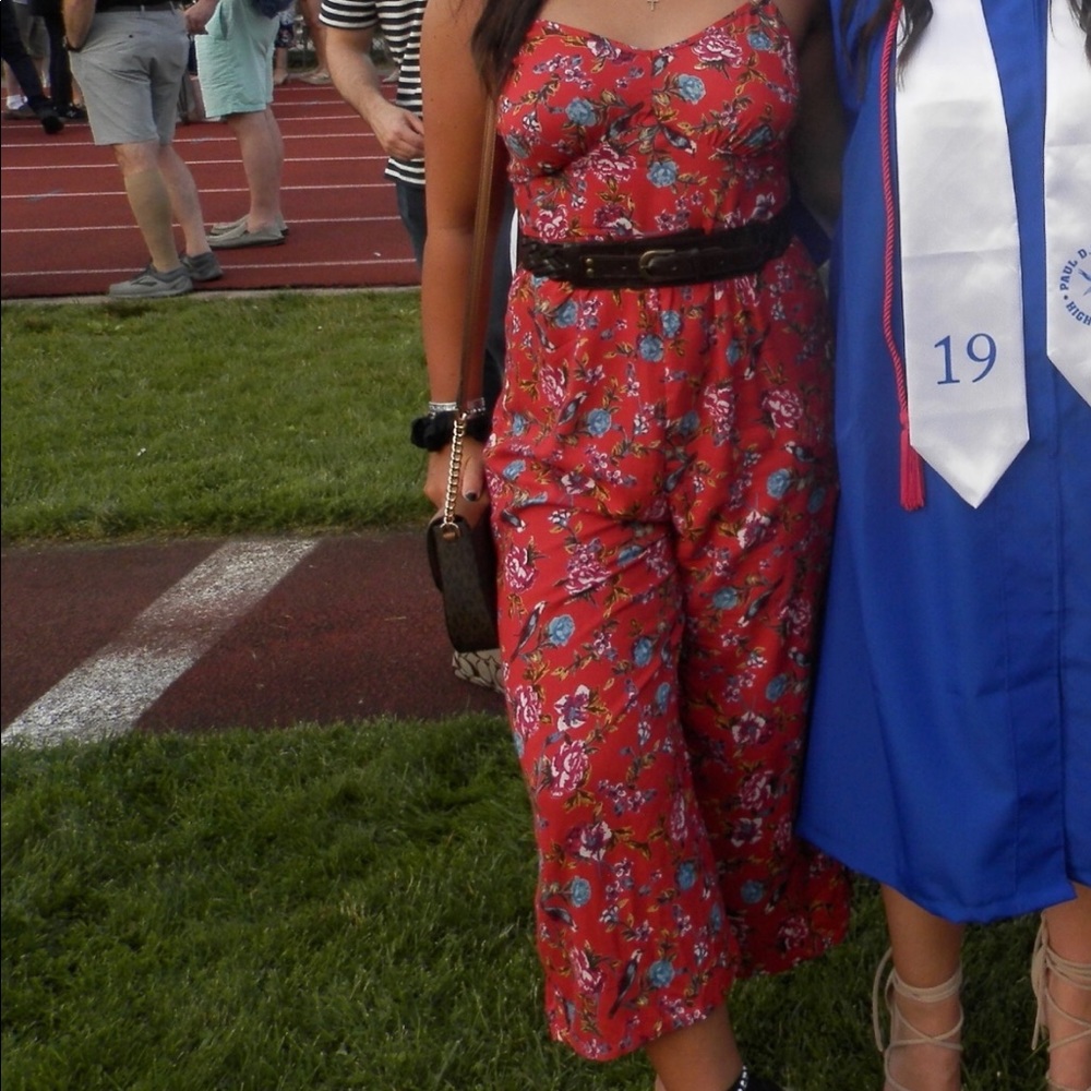 🌹Angie🌹 Floral Jumpsuit. Size L